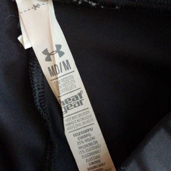 Under armour compression sports shorts - Picture 3 of 4